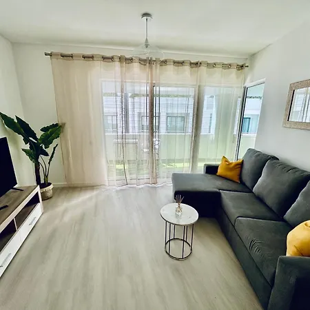 Lido Branca By Ola Madeira Funchal (Madeira)